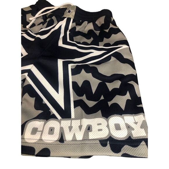 Mitchell & Ness Dallas Cowboys Jumbotron Sublimated Shorts Men’s Size Medium - Picture 5 of 5